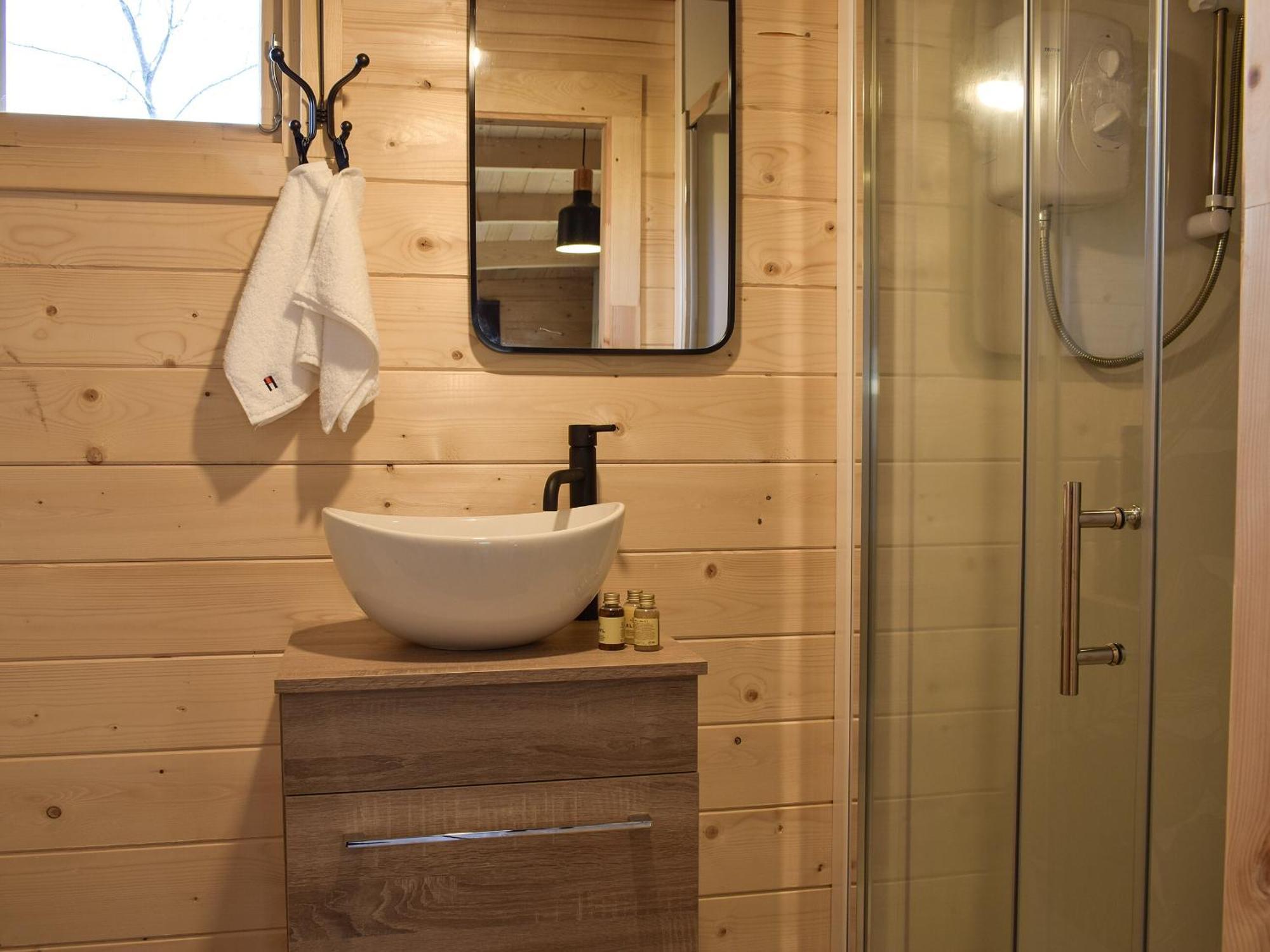Pinewood Cabin Saline المظهر الخارجي الصورة
